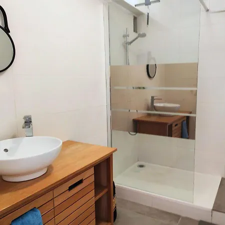 Apartment Spacieux T3 73 M2 Idealement Situe Au Centre Proche Mer