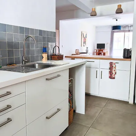 Apartment Spacieux T3 73 M2 Idealement Situe Au Centre Proche Mer